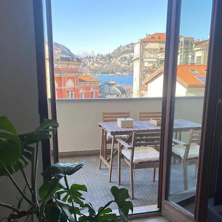 アパート Sium's 2 コモ