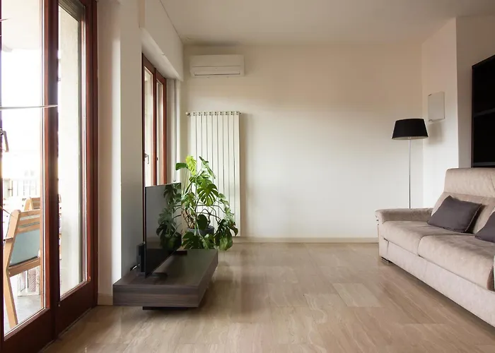 Sium's 2 Apartman Como